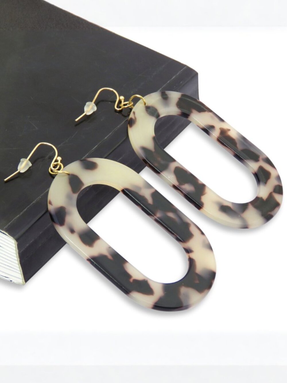 Tortoiseshell Resin Oval Drop Earrings for Women Beige Geometric Dangle Earrings
